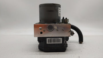 2017-2018 Chevrolet Trax ABS Pump Control Module Replacement P/N:42643519 42520669, 42563014 Fits Fits 2017 2018 2019 OEM Used Auto Parts