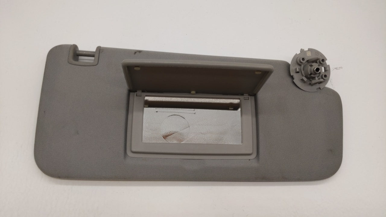 2017-2021 Chevrolet Trax Sun Visor Shade Replacement Passenger Right Mirror Fits Fits 2017 2018 2019 2020 2021 OEM Used Auto