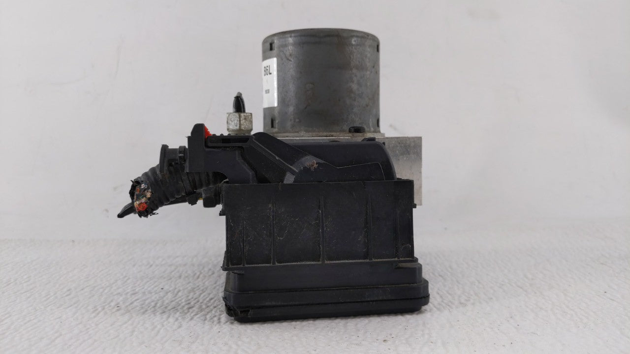 2017-2018 Chevrolet Trax ABS Pump Control Module Replacement P/N:42643519 42520669, 42563014 Fits Fits 2017 2018 2019 OEM Us