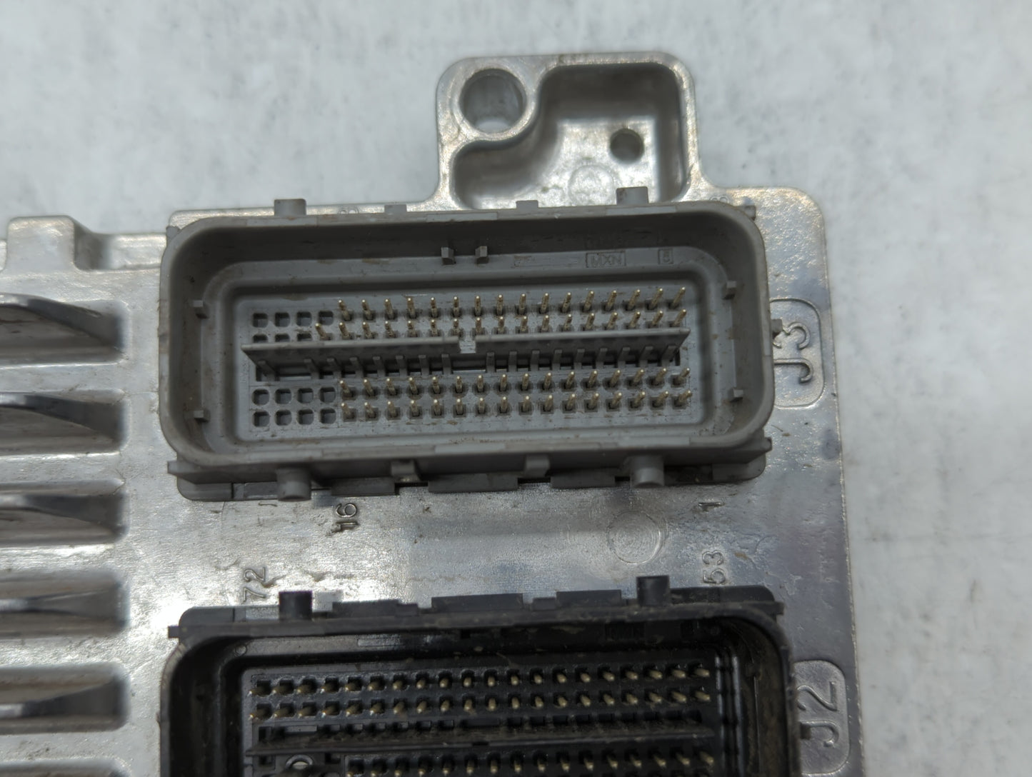 2017-2018 Chevrolet Trax PCM Engine Control Computer ECU ECM PCU OEM P/N:12668986 12685936, 12695536 Fits Fits 2017 2018 201