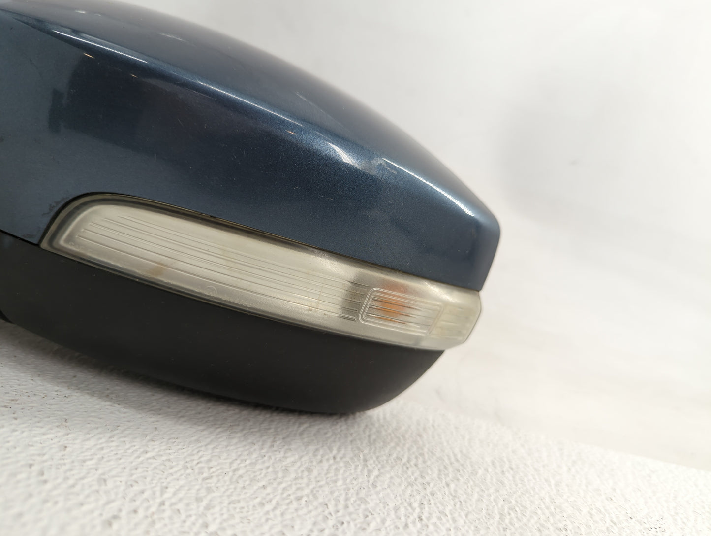 2017-2020 Chevrolet Trax Driver Side View Mirror - Left Door Mirror OEM Used - Oemusedautoparts1.com