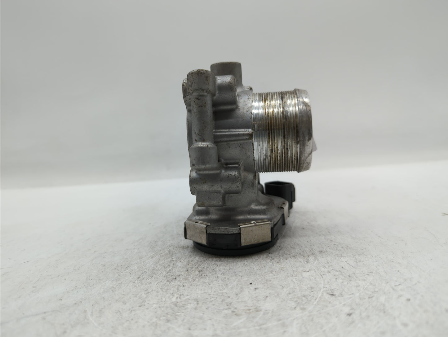 2013-2018 Chevrolet Trax Throttle Body P/N:12644239AA 55565489, 55581662 Fits Fits 2011 2012 2013 2014 2015 2016 2017 2018 2