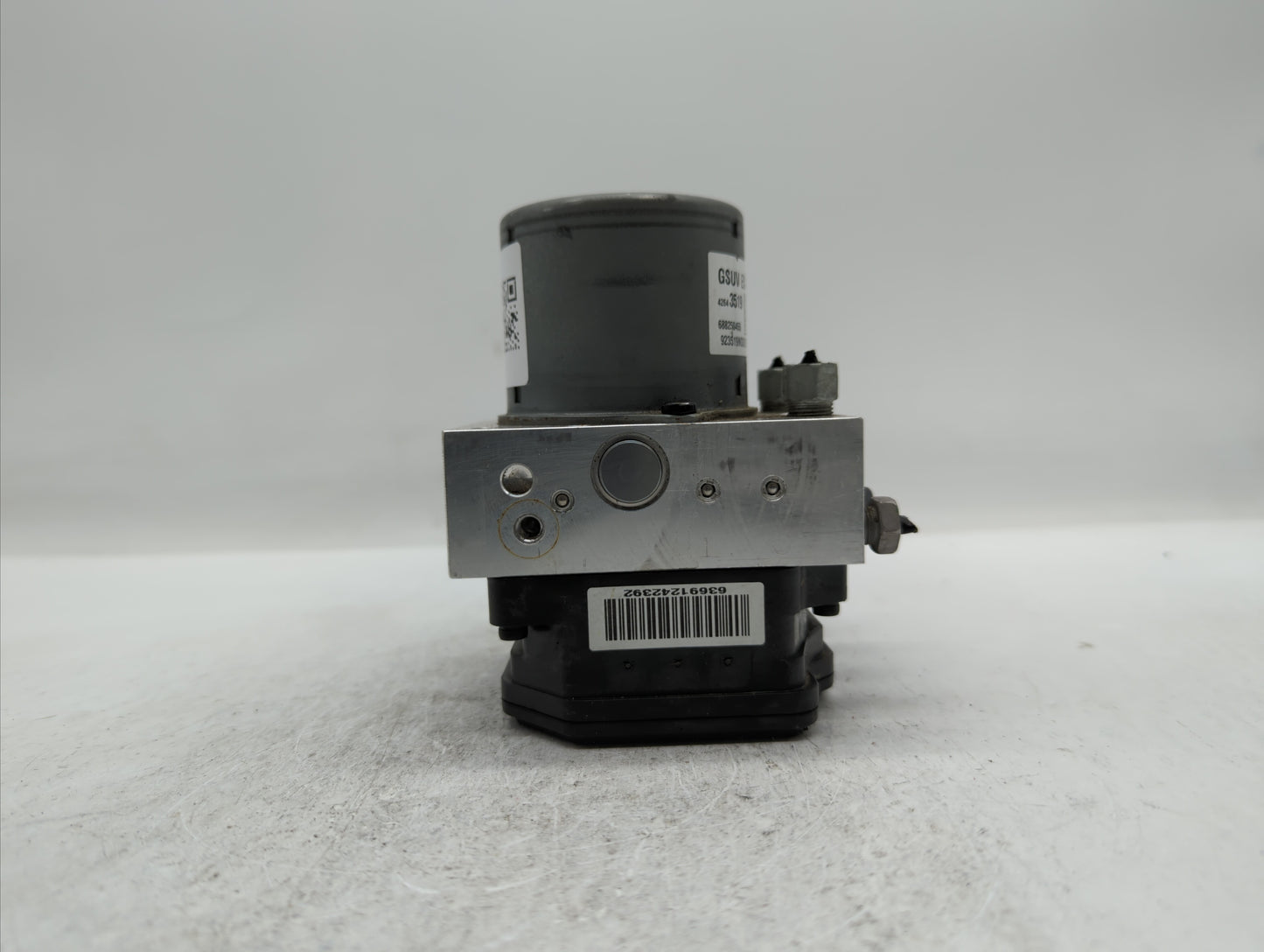 2017-2018 Chevrolet Trax ABS Pump Control Module Replacement P/N:42643519 42520669, 42563014 Fits Fits 2017 2018 2019 OEM Us