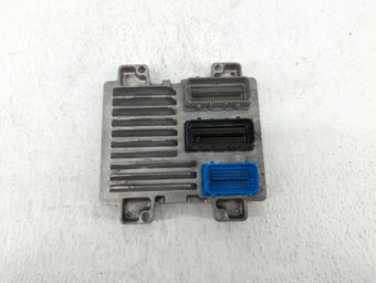 compare product 2017-2018 Chevrolet Trax PCM Engine Control Computer ECU ECM PCU OEM P/N:12692201 12679097, 12685776 Fits Fits 2017 2018 2019 OEM Used Auto Parts