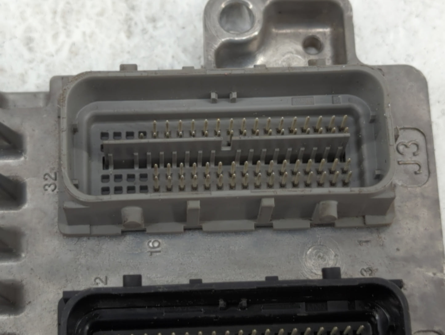 2017-2018 Chevrolet Trax PCM Engine Control Computer ECU ECM PCU OEM P/N:12692201 12679097, 12685776 Fits Fits 2017 2018 201