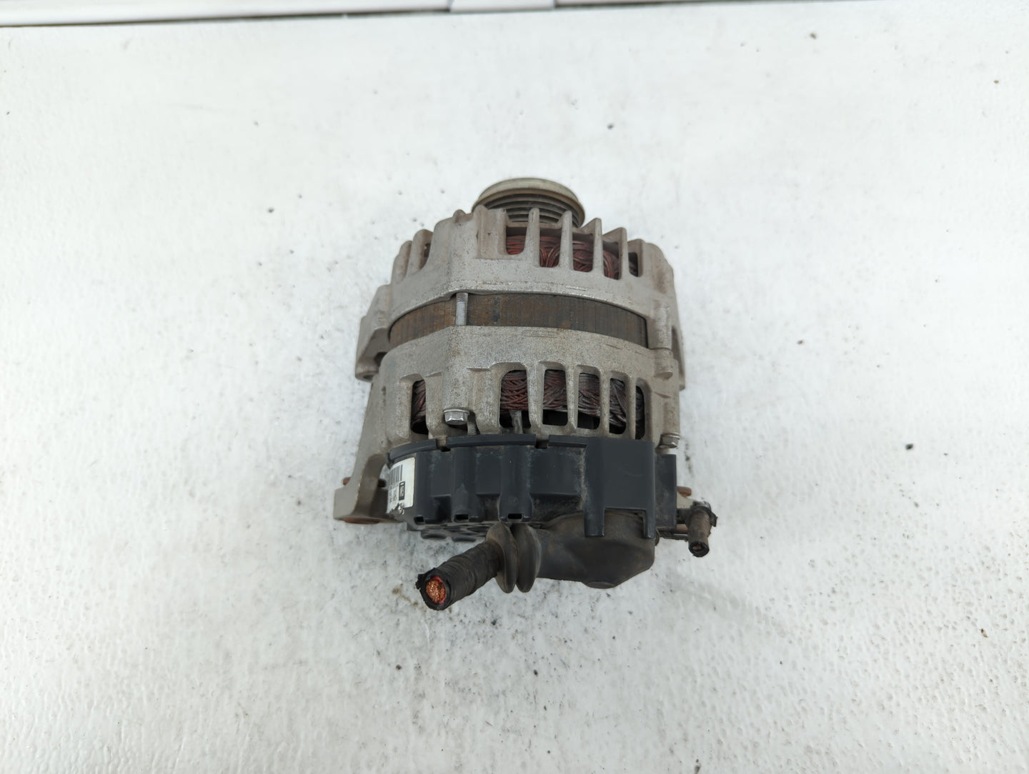 2013-2018 Chevrolet Trax Alternator Replacement Generator Charging Assembly Engine OEM P/N:13577154 13597226 Fits OEM Used A