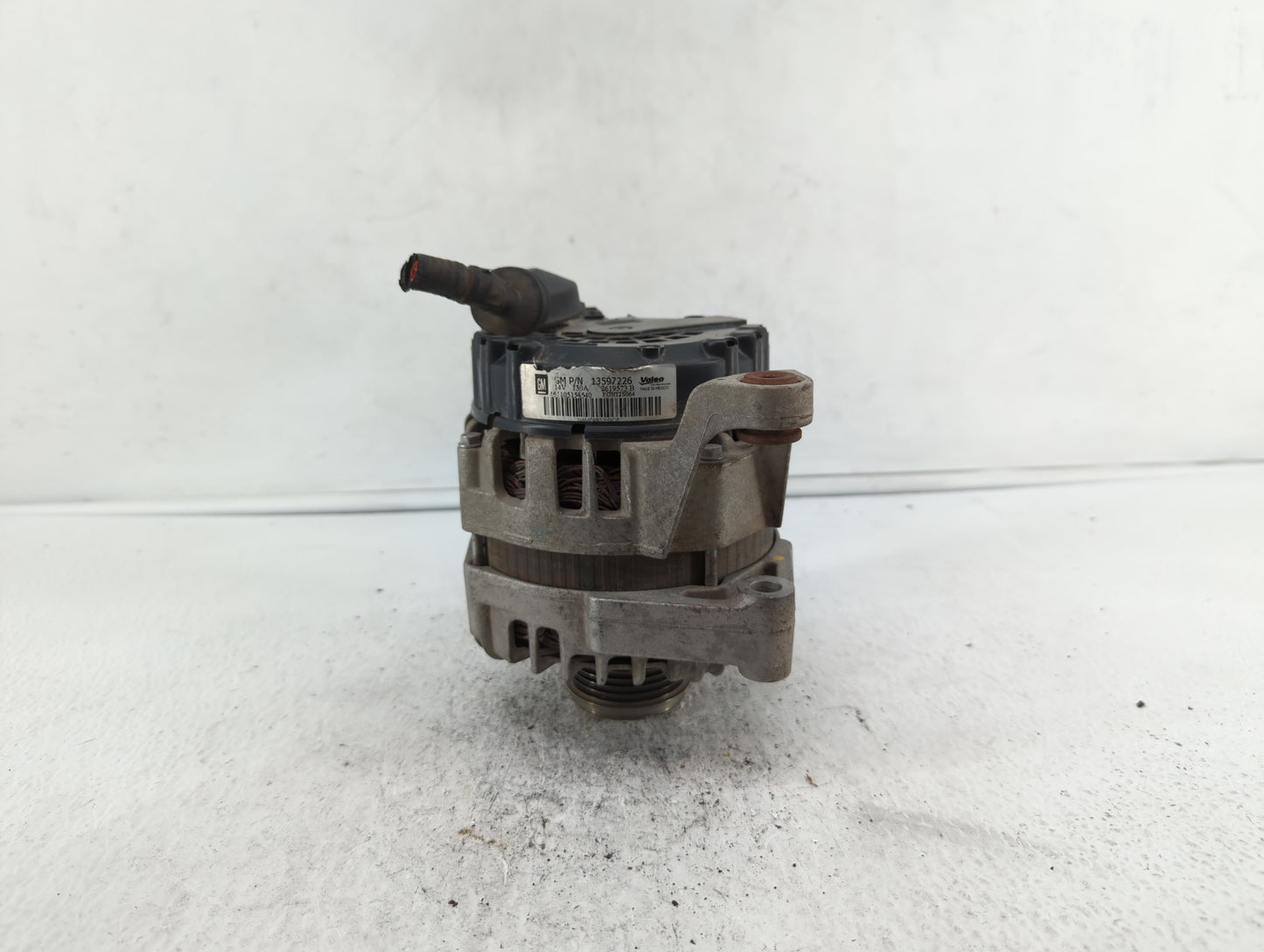 2013-2018 Chevrolet Trax Alternator Replacement Generator Charging Assembly Engine OEM P/N:13577154 13597226 Fits OEM Used A