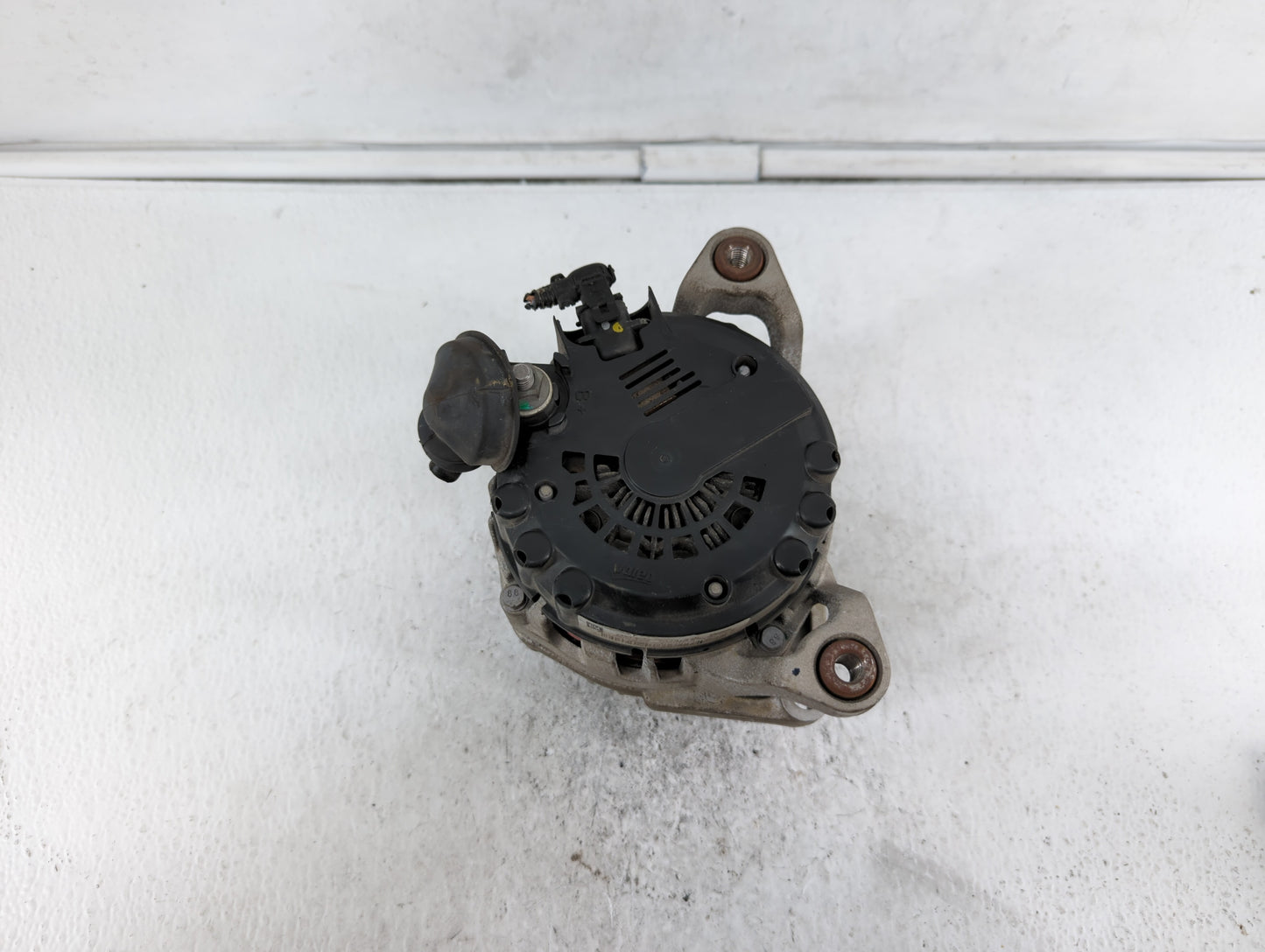 2013-2018 Chevrolet Trax Alternator Replacement Generator Charging Assembly Engine OEM P/N:13577154 13597226 Fits OEM Used A