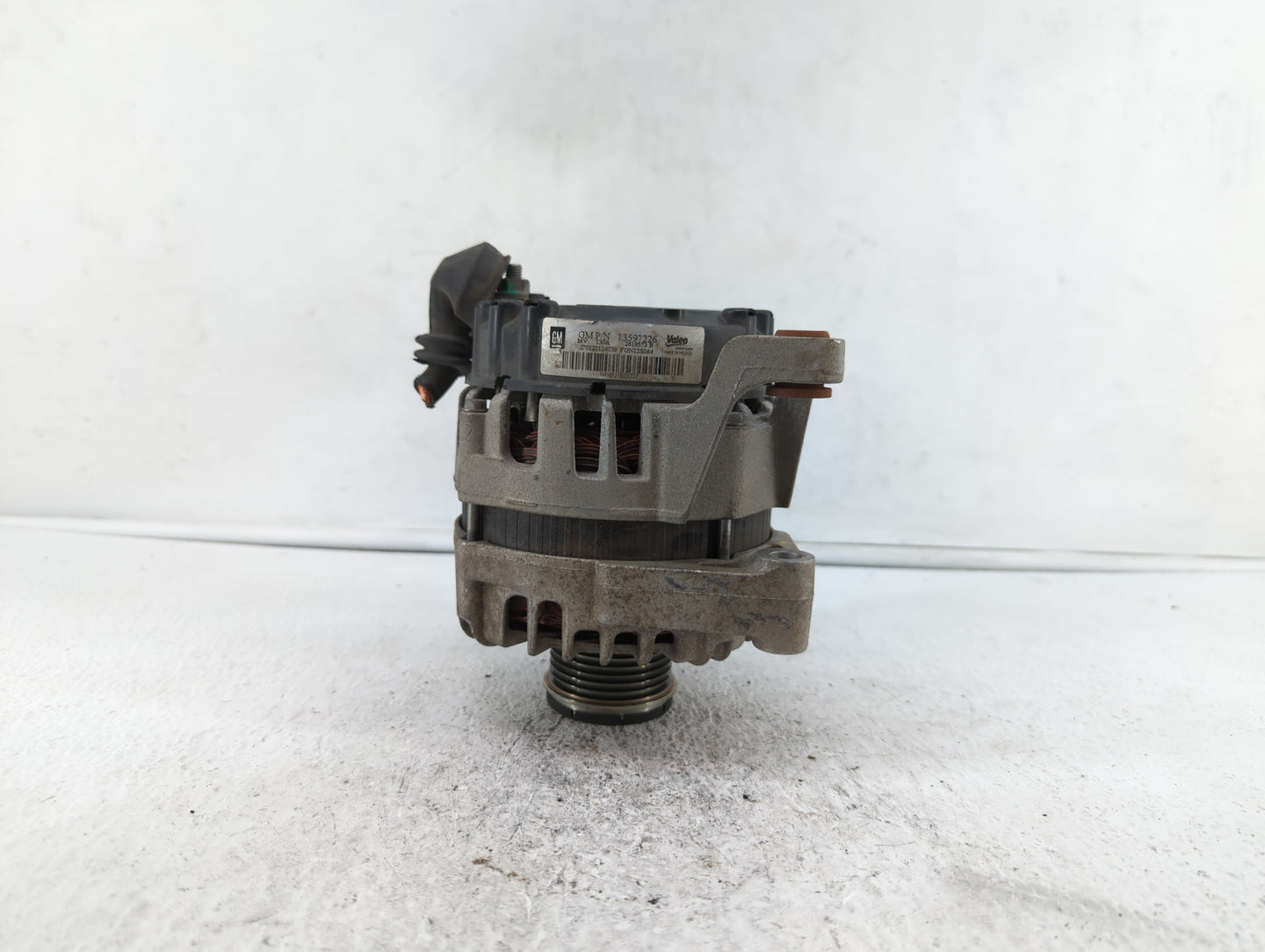 2013-2018 Chevrolet Trax Alternator Replacement Generator Charging Assembly Engine OEM P/N:13577154 13597226 Fits OEM Used A