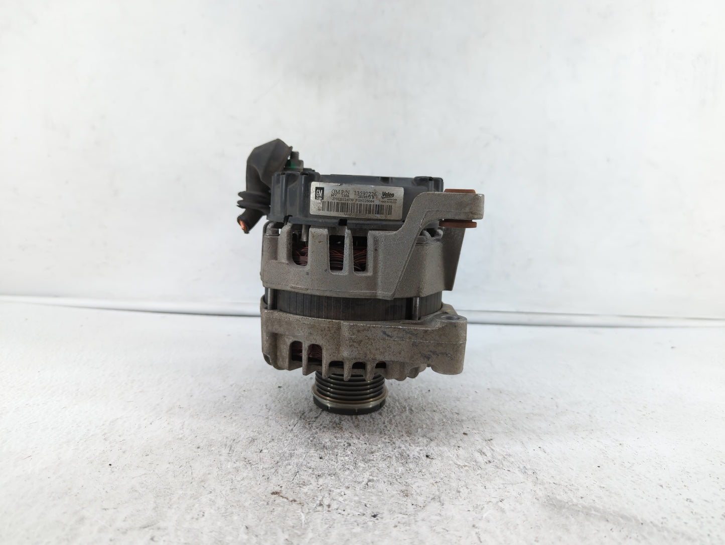 2013-2018 Chevrolet Trax Alternator Replacement Generator Charging Assembly Engine OEM P/N:13577154 13597226 Fits OEM Used A