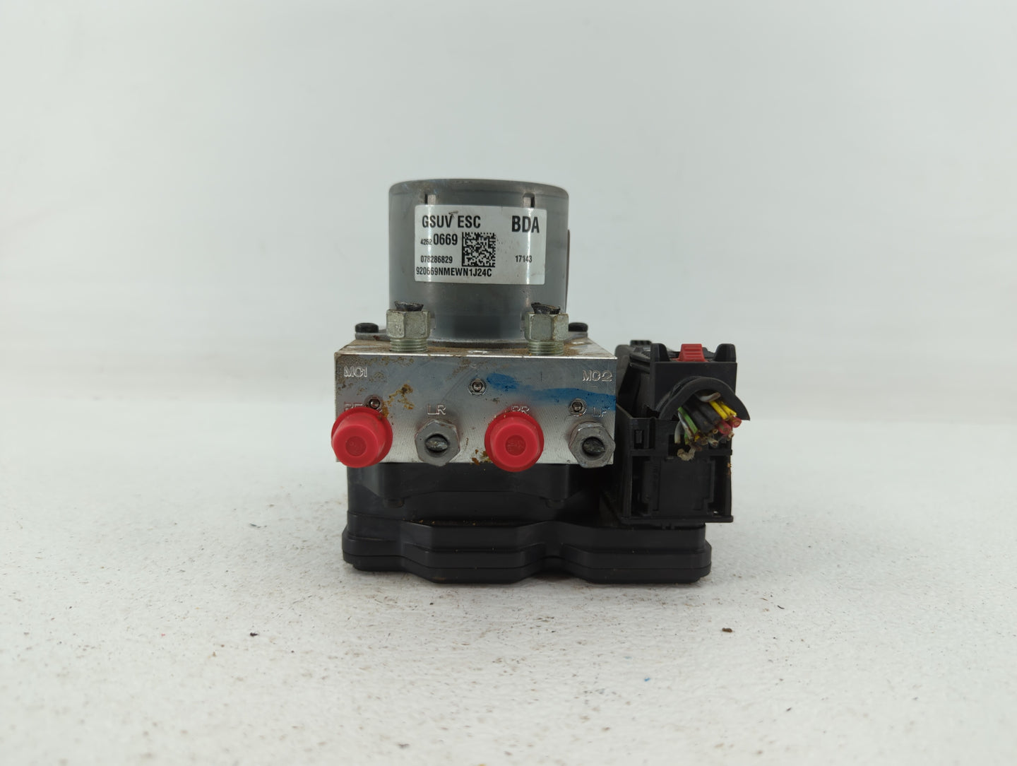 2017 Chevrolet Trax ABS Pump Control Module Replacement P/N:42520669 Fits OEM Used Auto Parts - Oemusedautoparts1.com