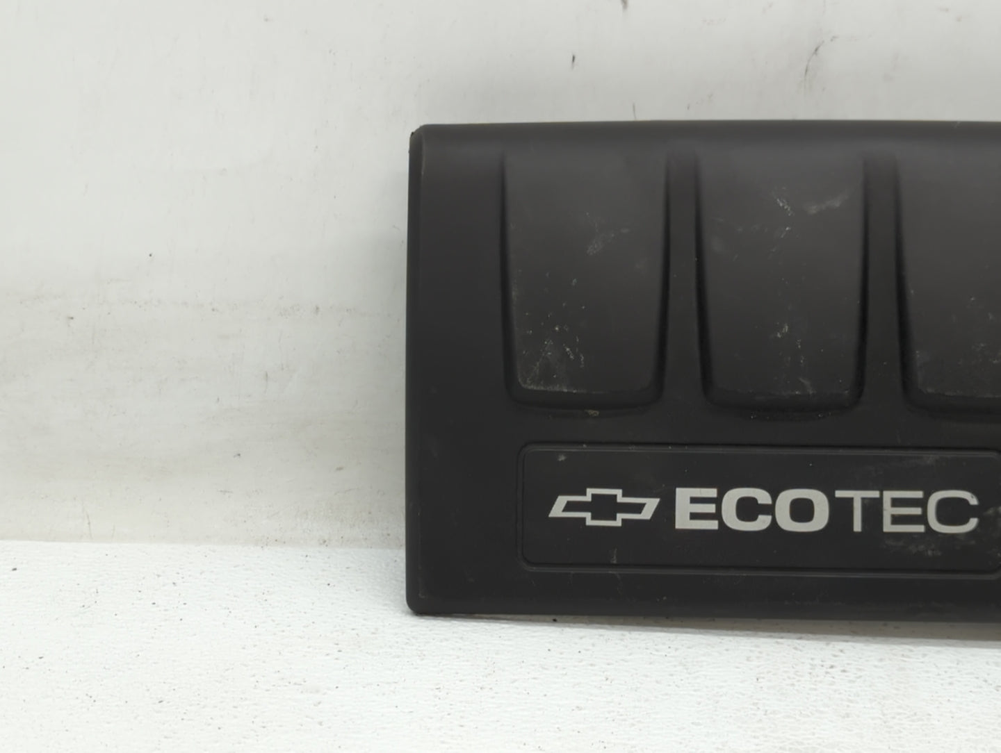 2017 Chevrolet Trax Engine Cover - Oemusedautoparts1.com