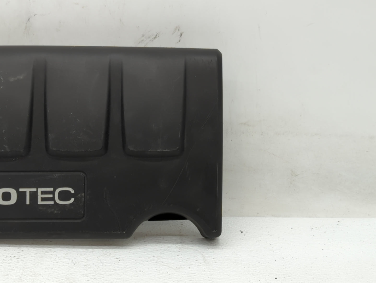 2017 Chevrolet Trax Engine Cover - Oemusedautoparts1.com