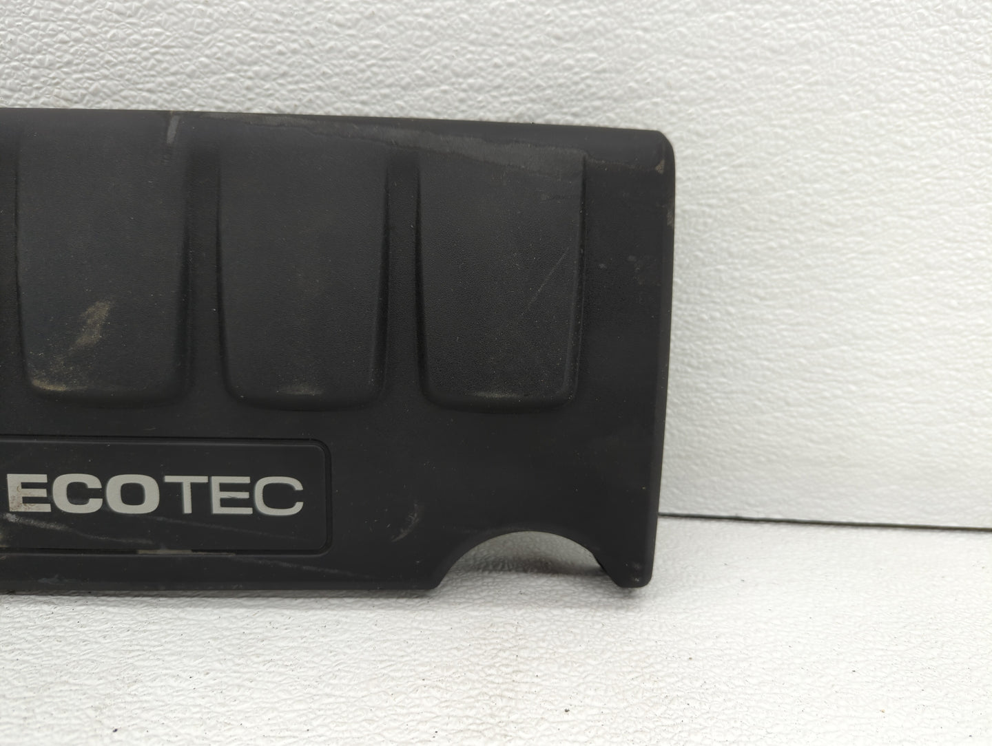 2017 Chevrolet Trax Engine Cover - Oemusedautoparts1.com