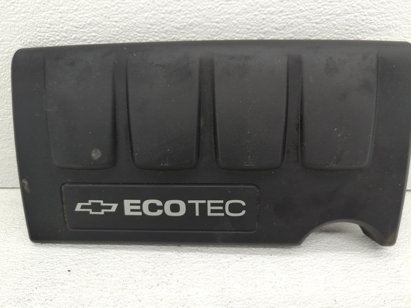 2017 Chevrolet Trax Engine Cover - Oemusedautoparts1.com