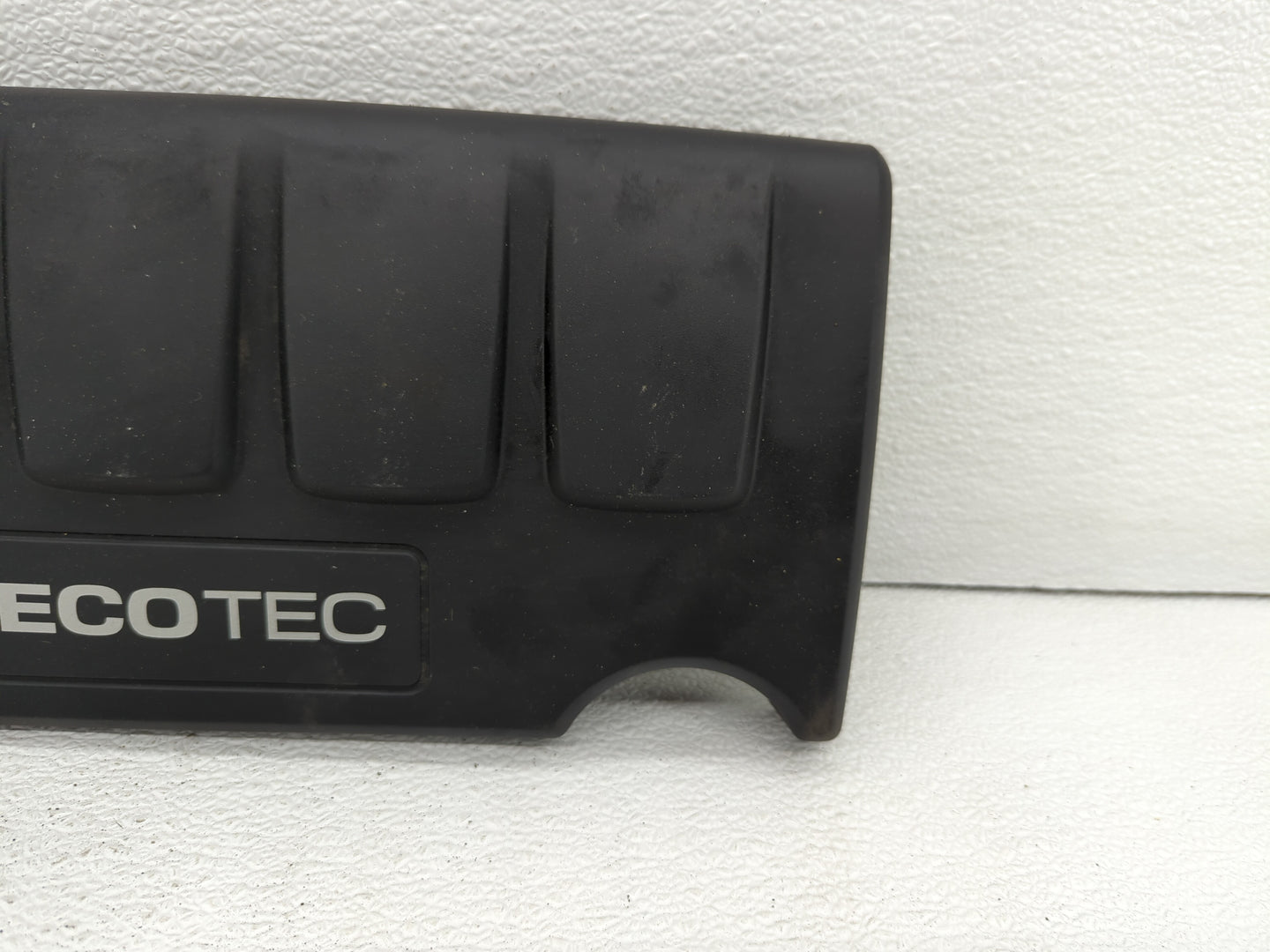 2017 Chevrolet Trax Engine Cover - Oemusedautoparts1.com