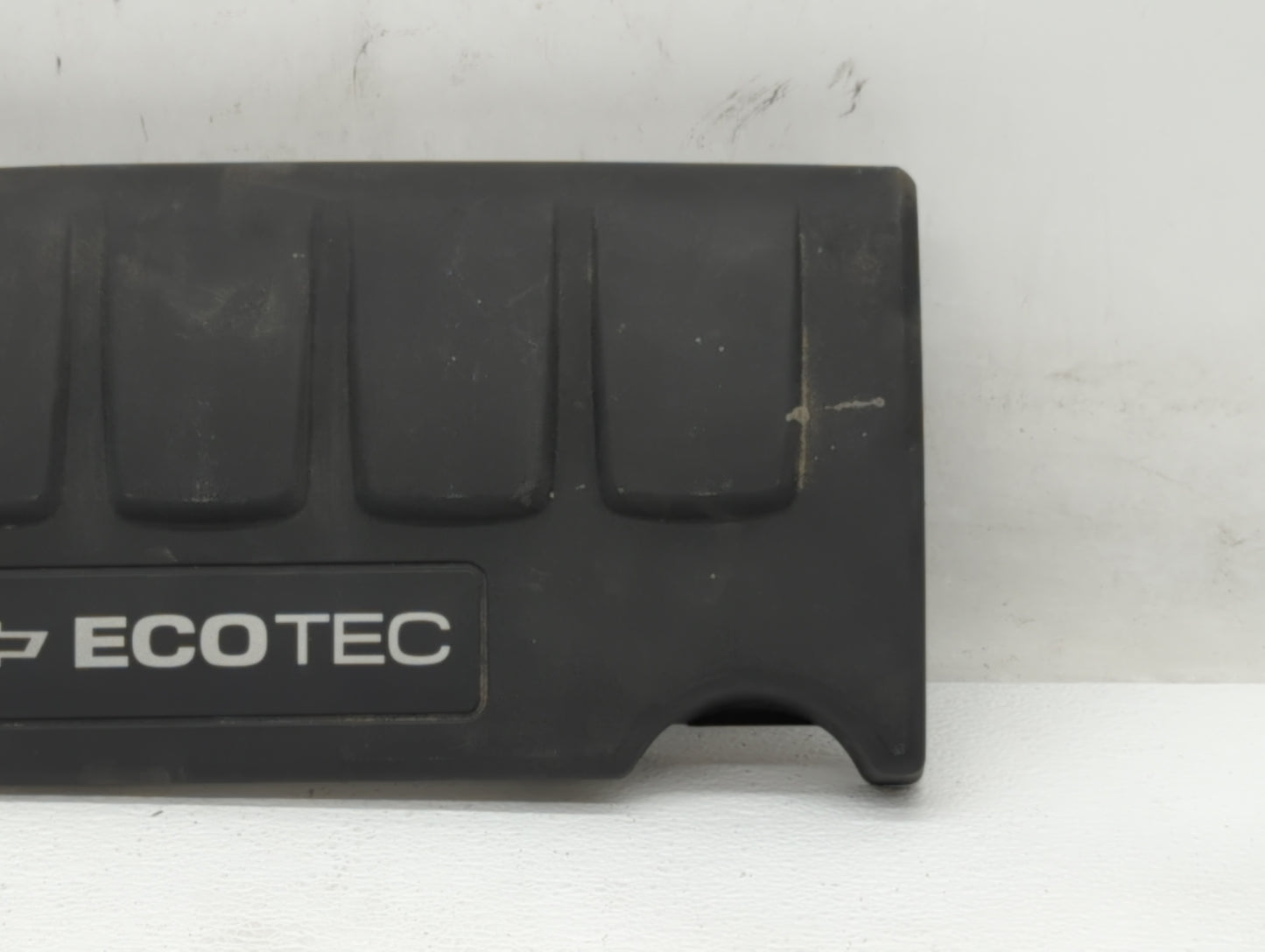 2017 Chevrolet Trax Engine Cover - Oemusedautoparts1.com