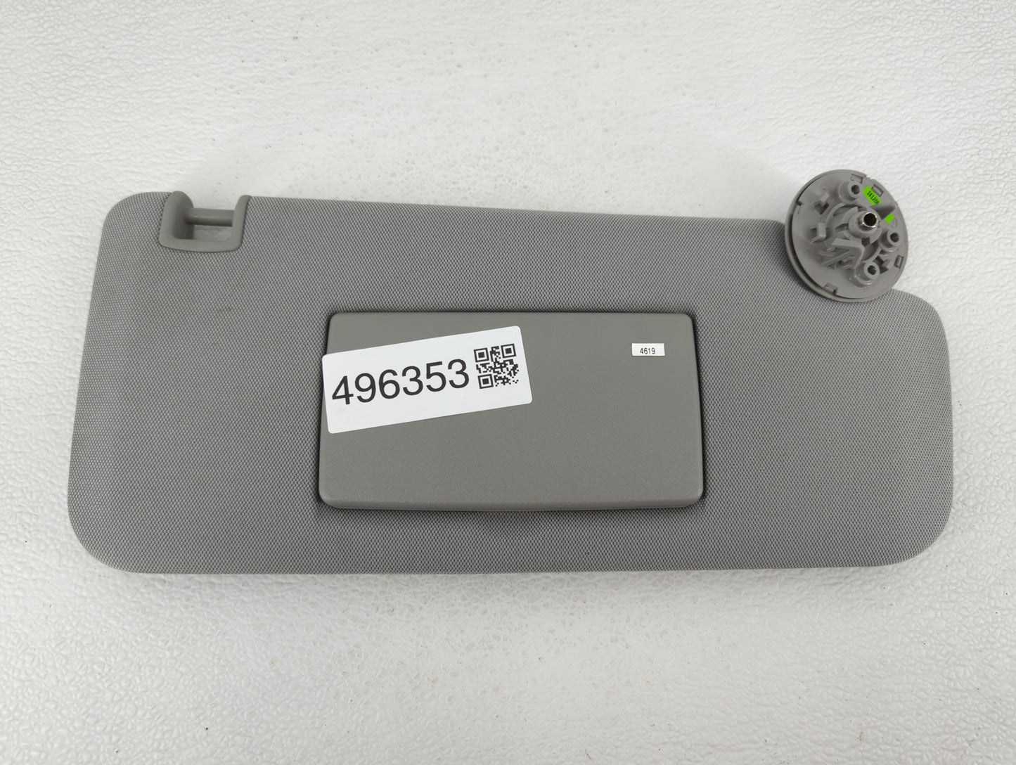 2017-2021 Chevrolet Trax Sun Visor Shade Replacement Passenger Right Mirror Fits Fits 2017 2018 2019 2020 2021 OEM Used Auto