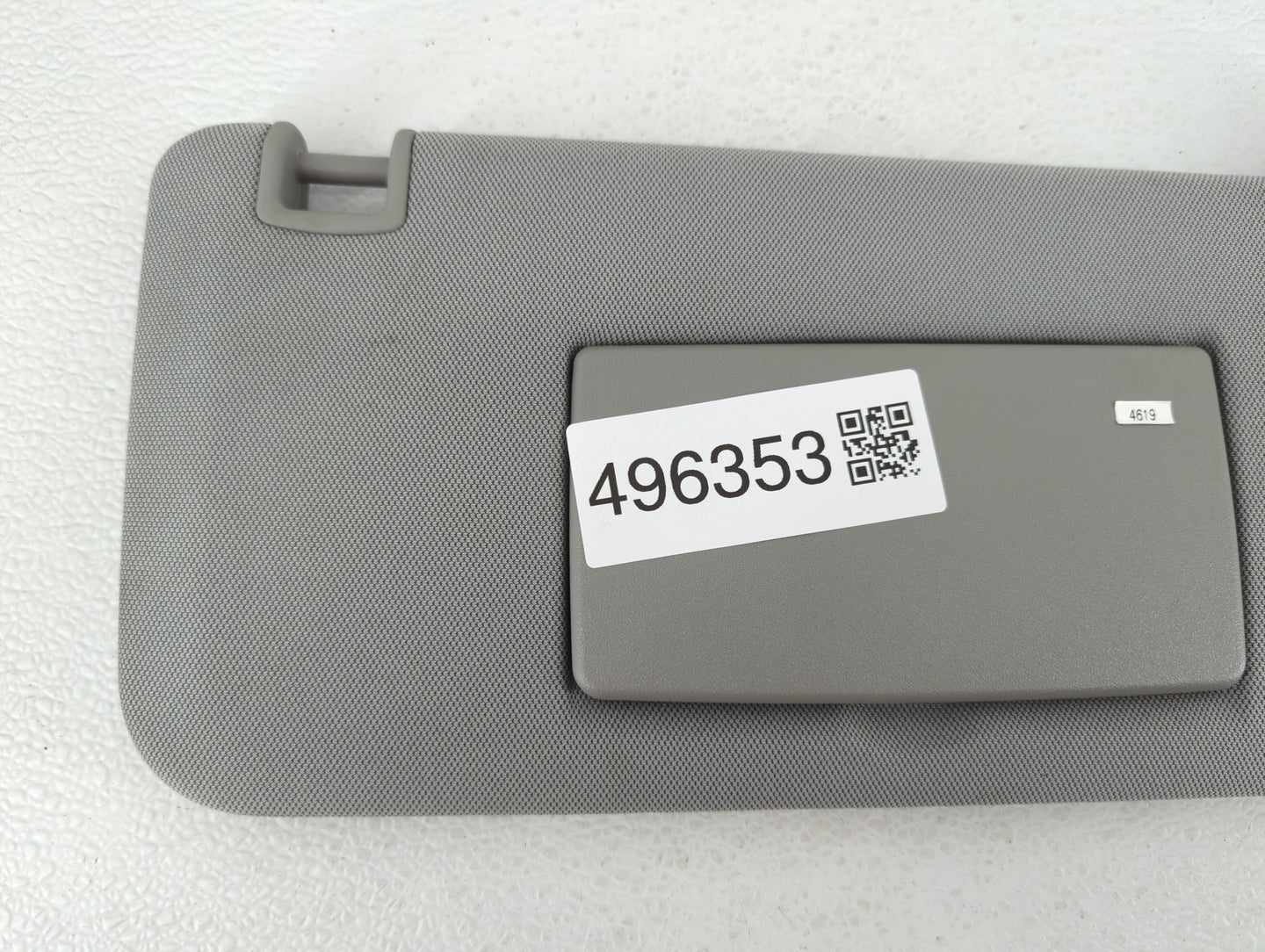 2017-2021 Chevrolet Trax Sun Visor Shade Replacement Passenger Right Mirror Fits Fits 2017 2018 2019 2020 2021 OEM Used Auto