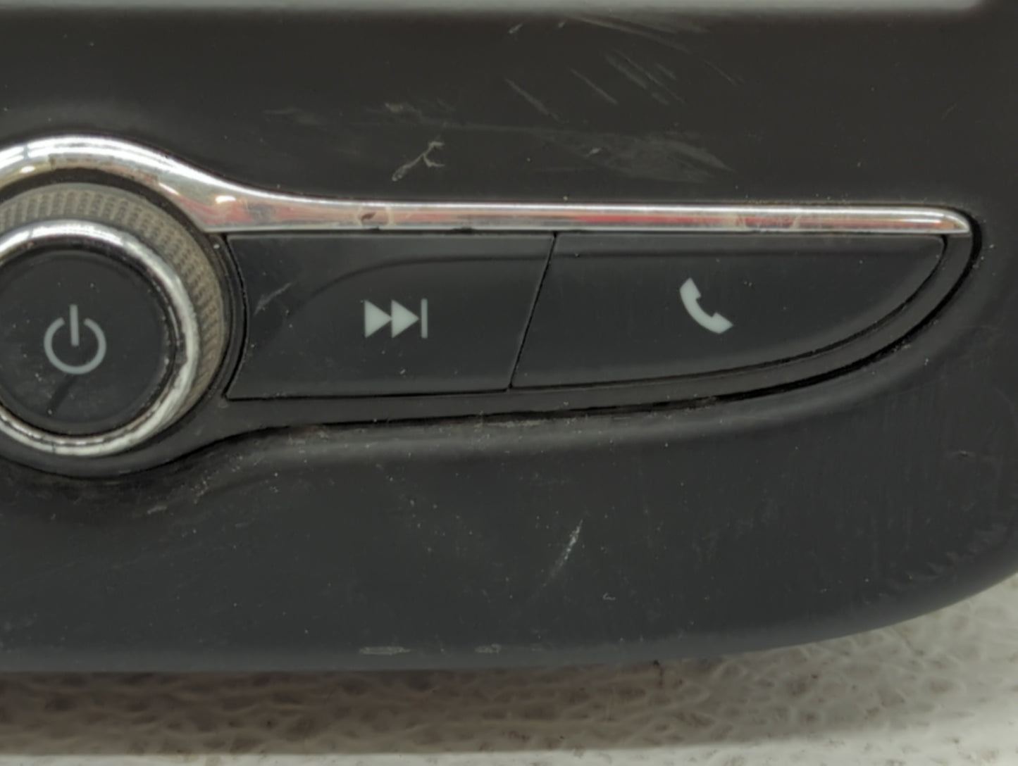 2017-2017 Chevrolet Trax Am Fm Cd Player Radio Receiver - Oemusedautoparts1.com