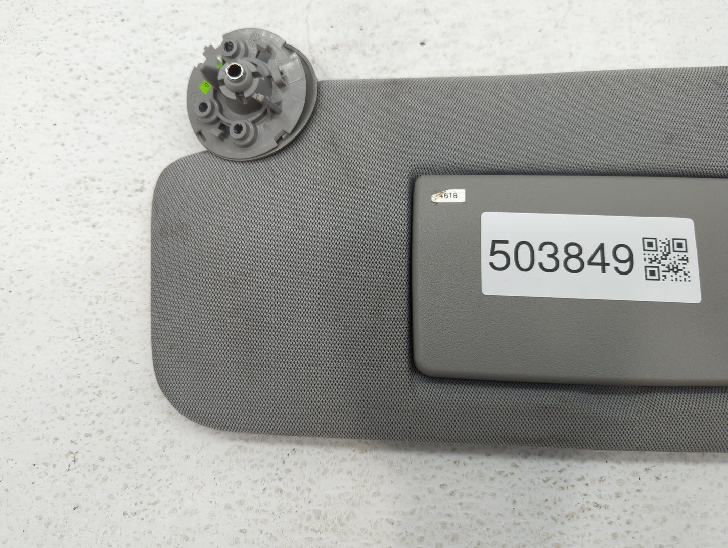 2017-2021 Chevrolet Trax Sun Visor Shade Replacement Passenger Right Mirror Fits Fits 2017 2018 2019 2020 2021 OEM Used Auto