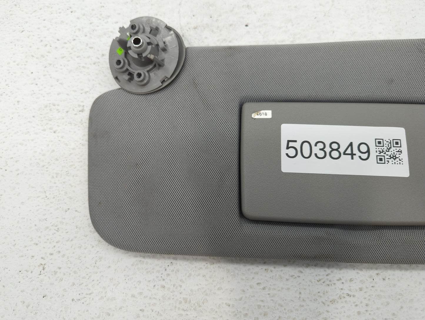 2017-2021 Chevrolet Trax Sun Visor Shade Replacement Passenger Right Mirror Fits Fits 2017 2018 2019 2020 2021 OEM Used Auto