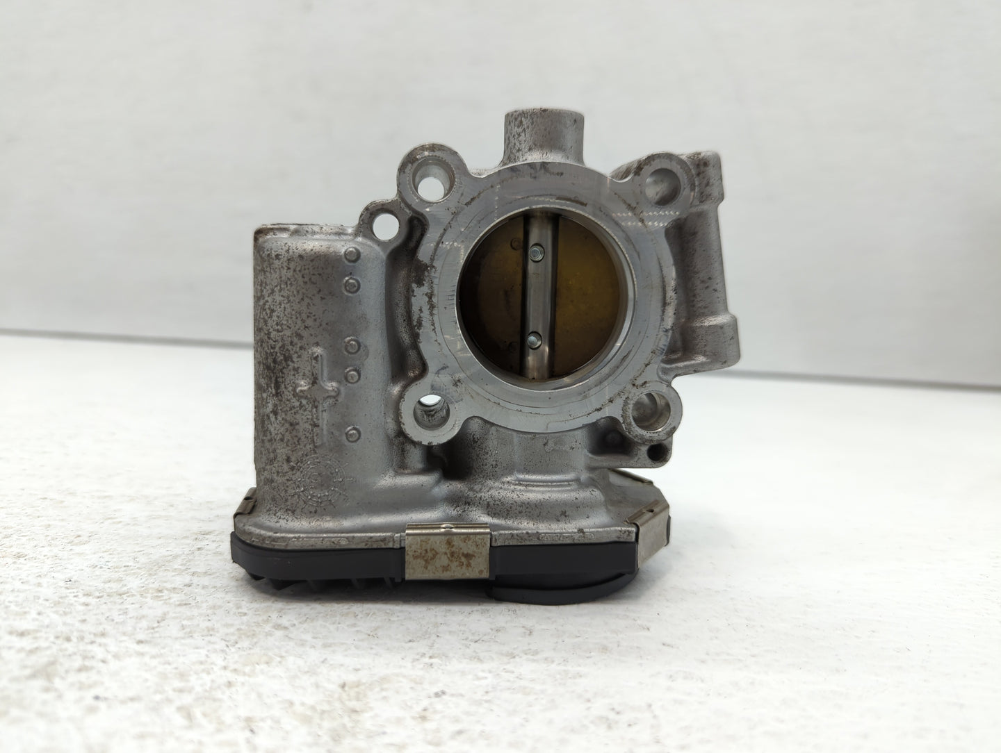 2013-2021 Chevrolet Trax Throttle Body P/N:55565489 Fits Fits 2011 2012 2013 2014 2015 2016 2017 2018 2019 2020 2021 OEM Use