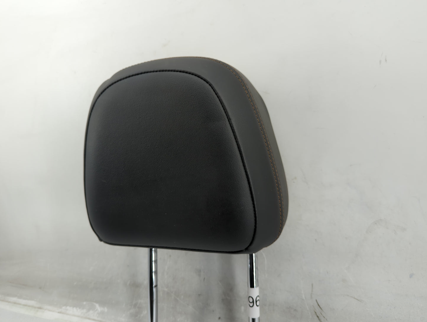 2017 Chevrolet Trax Headrest Head Rest Front Driver Passenger Seat Fits OEM Used Auto Parts - Oemusedautoparts1.com
