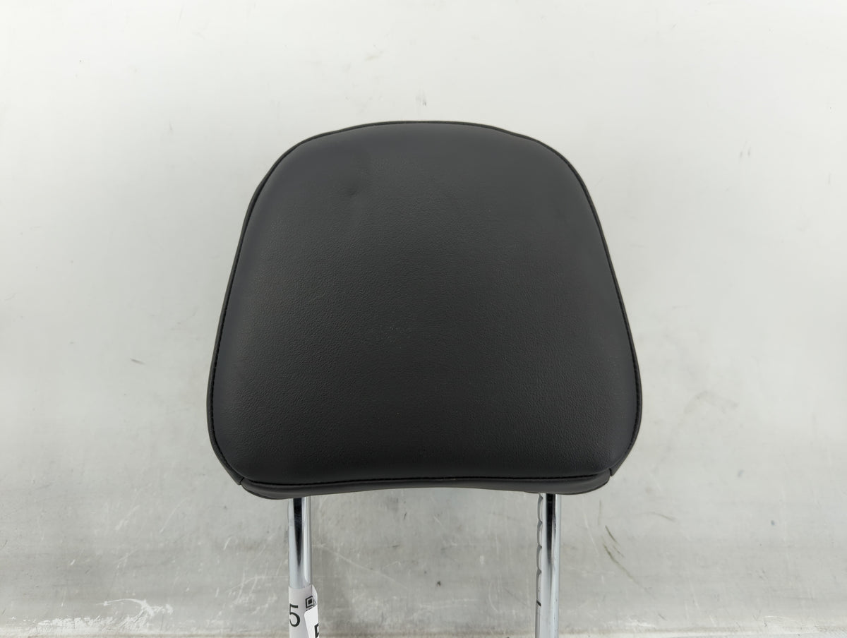 2017 Chevrolet Trax Headrest Head Rest Rear Center Seat Fits OEM Used Auto Parts - Oemusedautoparts1.com