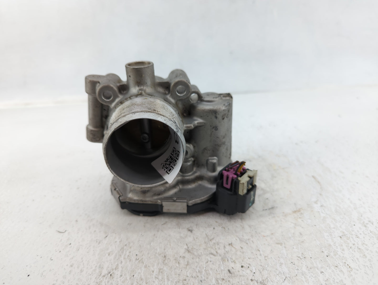 2013-2021 Chevrolet Trax Throttle Body P/N:55565489 Fits Fits 2011 2012 2013 2014 2015 2016 2017 2018 2019 2020 2021 OEM Use
