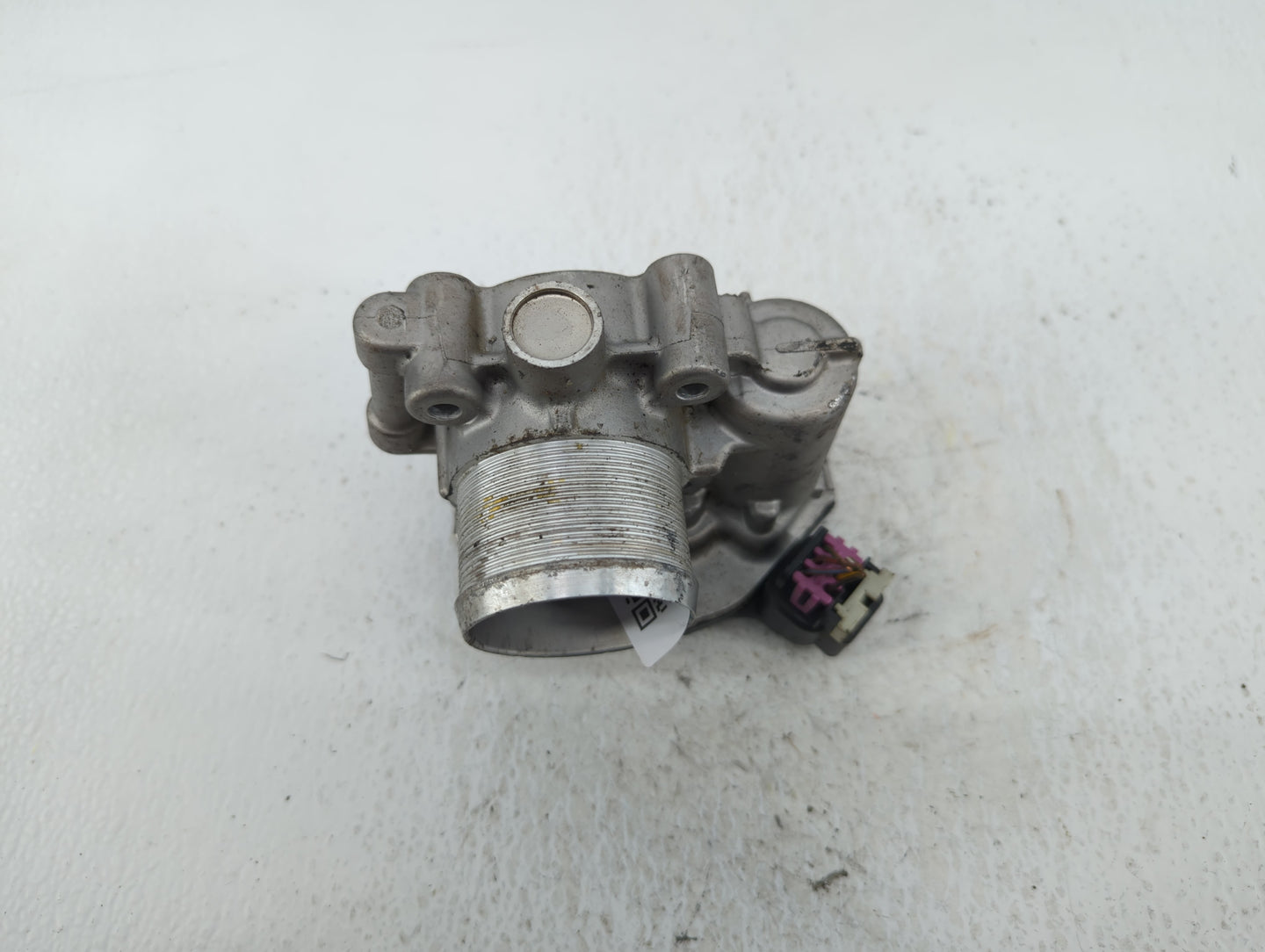 2013-2021 Chevrolet Trax Throttle Body P/N:55565489 Fits Fits 2011 2012 2013 2014 2015 2016 2017 2018 2019 2020 2021 OEM Use