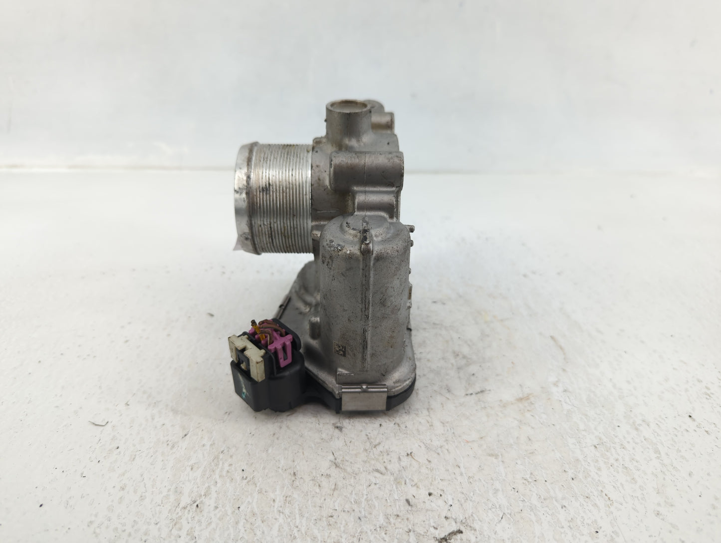 2013-2021 Chevrolet Trax Throttle Body P/N:55565489 Fits Fits 2011 2012 2013 2014 2015 2016 2017 2018 2019 2020 2021 OEM Use