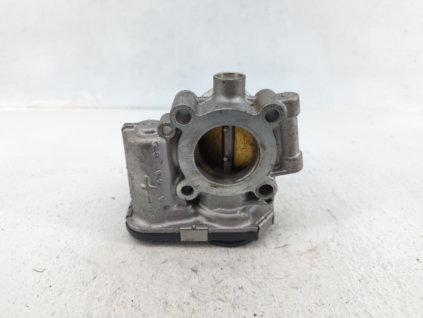 2013-2021 Chevrolet Trax Throttle Body P/N:55565489 Fits Fits 2011 2012 2013 2014 2015 2016 2017 2018 2019 2020 2021 OEM Use