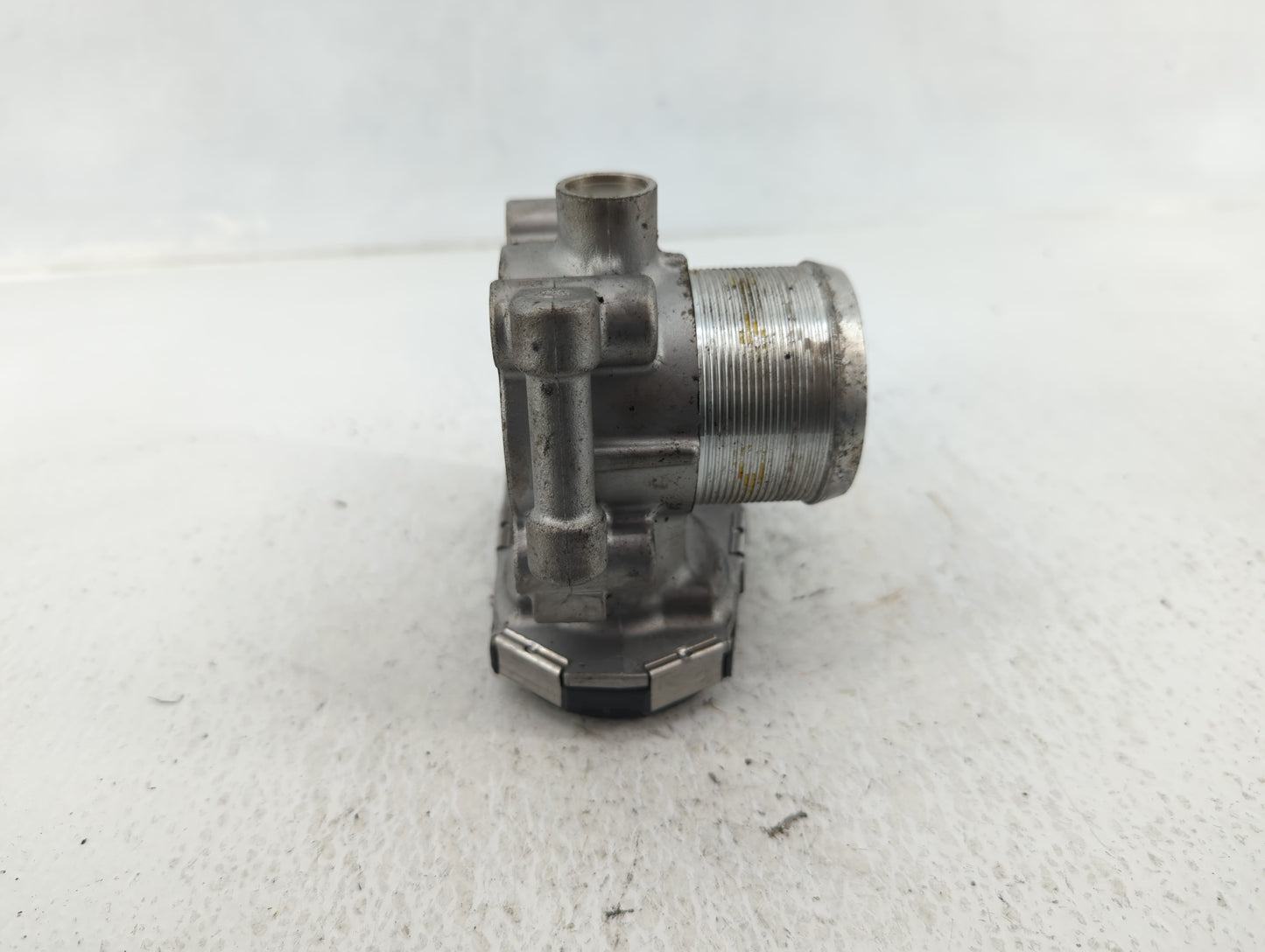 2013-2021 Chevrolet Trax Throttle Body P/N:55565489 Fits Fits 2011 2012 2013 2014 2015 2016 2017 2018 2019 2020 2021 OEM Use