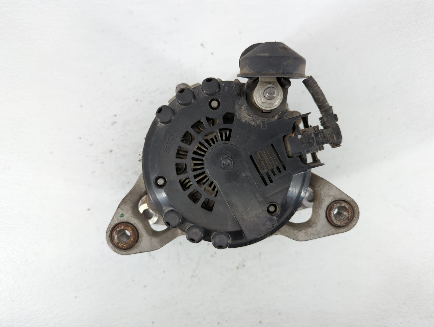 2013-2021 Chevrolet Trax Alternator Replacement Generator Charging Assembly Engine OEM P/N:13597226 Fits OEM Used Auto Parts