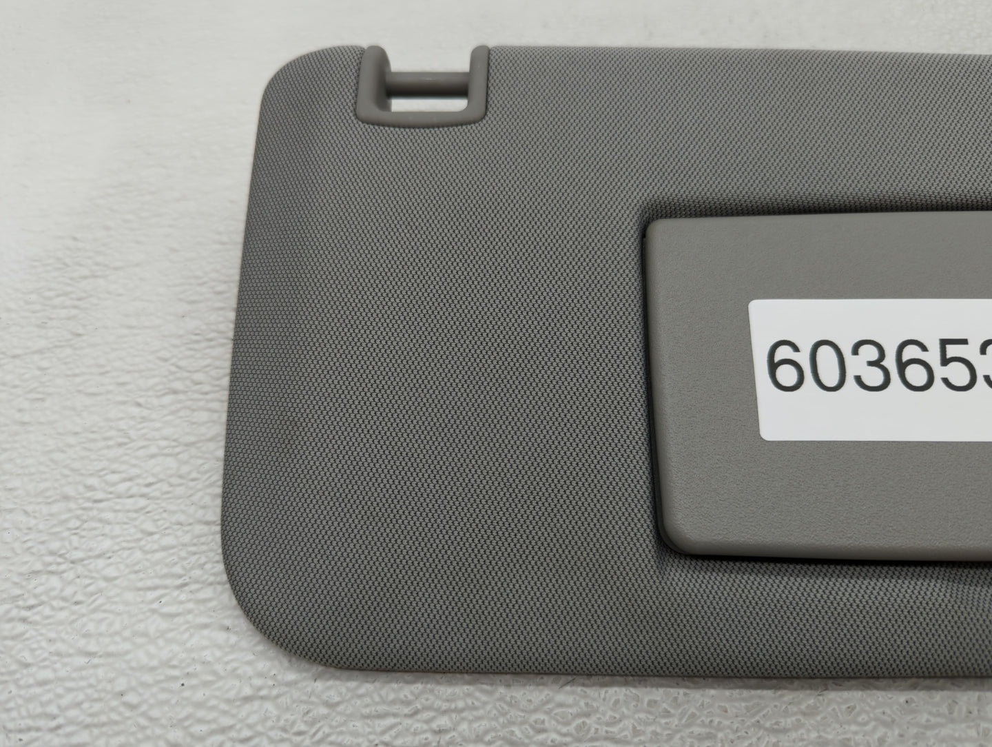 2017-2021 Chevrolet Trax Sun Visor Shade Replacement Passenger Right Mirror Fits Fits 2017 2018 2019 2020 2021 OEM Used Auto