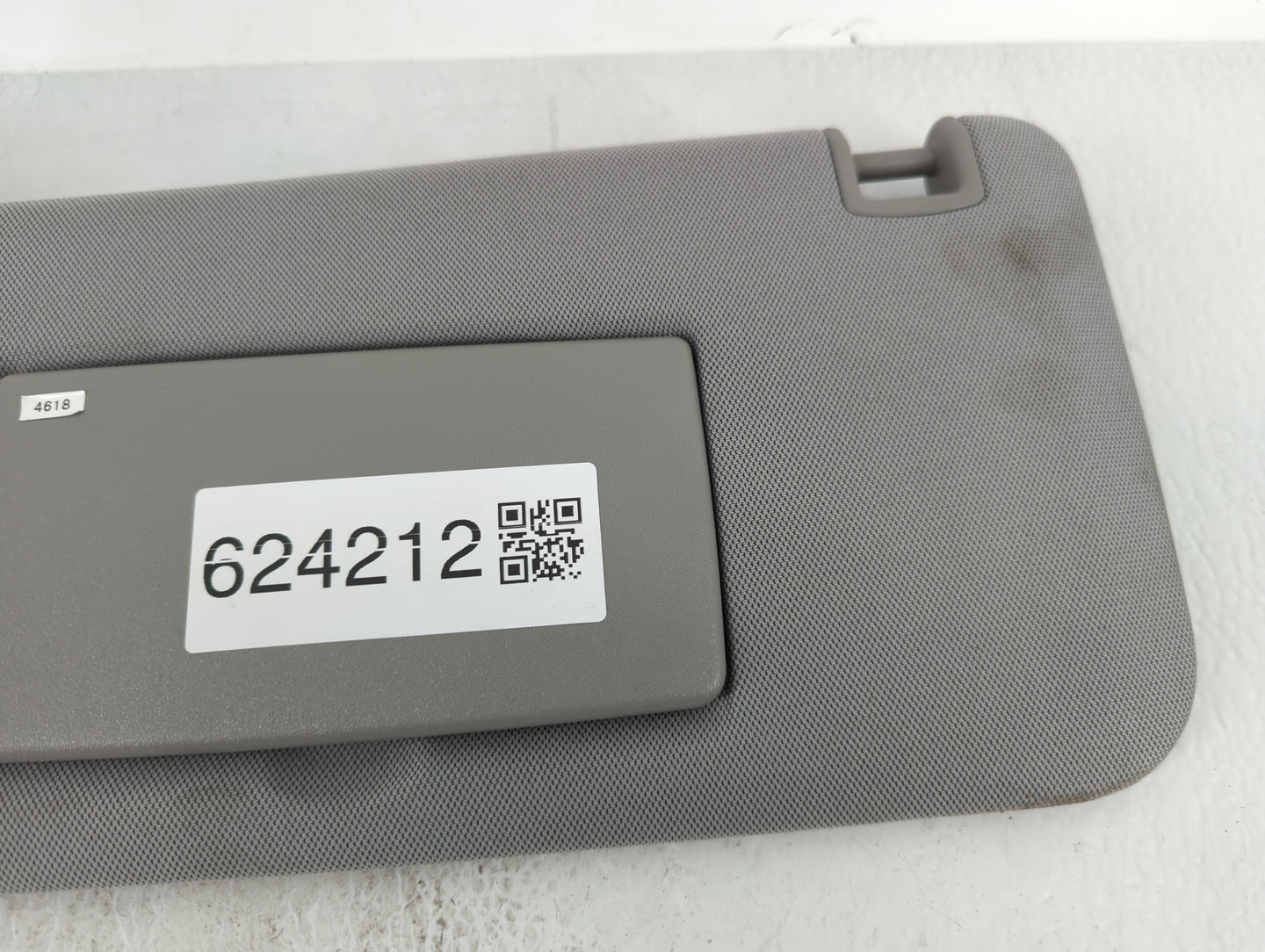 2017-2021 Chevrolet Trax Sun Visor Shade Replacement Driver Left Mirror Fits Fits 2017 2018 2019 2020 2021 OEM Used Auto Par