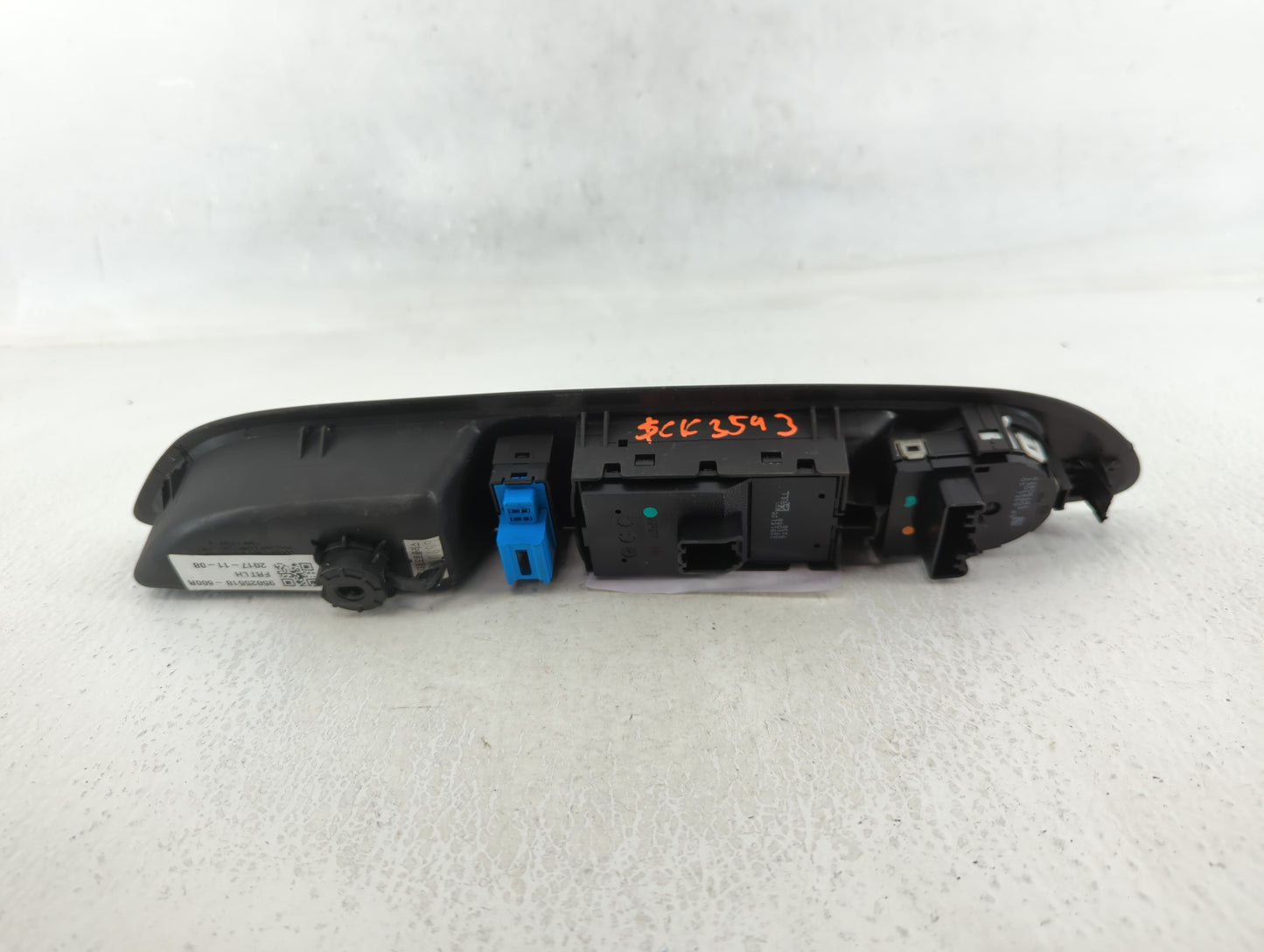 2017-2021 Chevrolet Trax Master Power Window Switch Replacement Driver Side Left P/N:371058 22915128 Fits OEM Used Auto Part