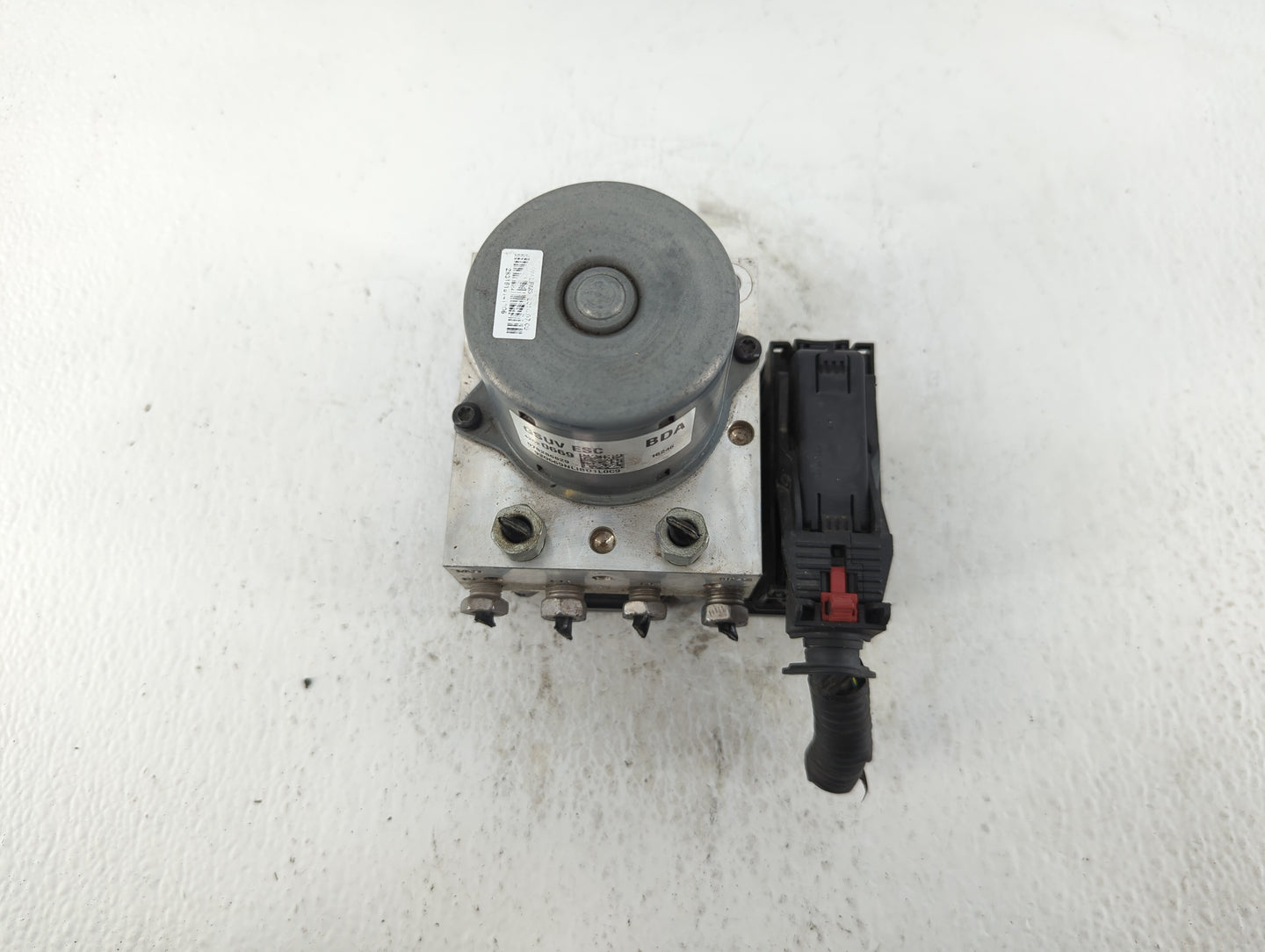 2017-2021 Chevrolet Trax ABS Pump Control Module Replacement P/N:42520669 Fits Fits 2017 2018 2019 2020 2021 OEM Used Auto P