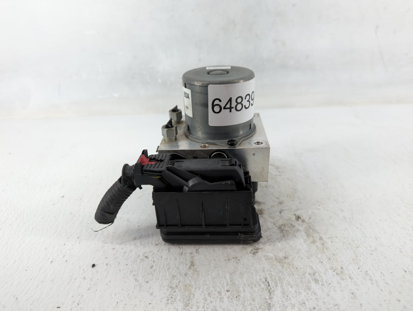 2017-2021 Chevrolet Trax ABS Pump Control Module Replacement P/N:42520669 Fits Fits 2017 2018 2019 2020 2021 OEM Used Auto P