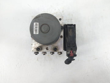 2017-2020 Chevrolet Trax ABS Pump Control Module Replacement P/N:42563014 Fits Fits 2017 2018 2019 2020 OEM Used Auto Parts