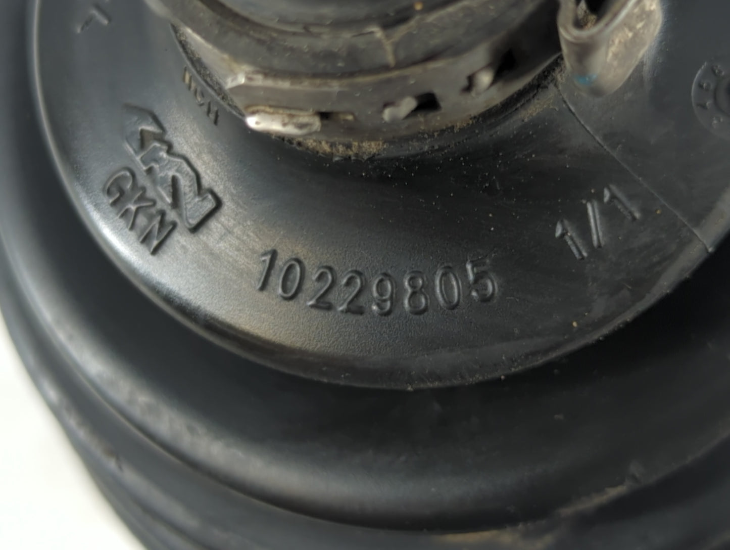 2013-2021 Chevrolet Trax Axle Shaft Front Driver Cv C/v - Oemusedautoparts1.com