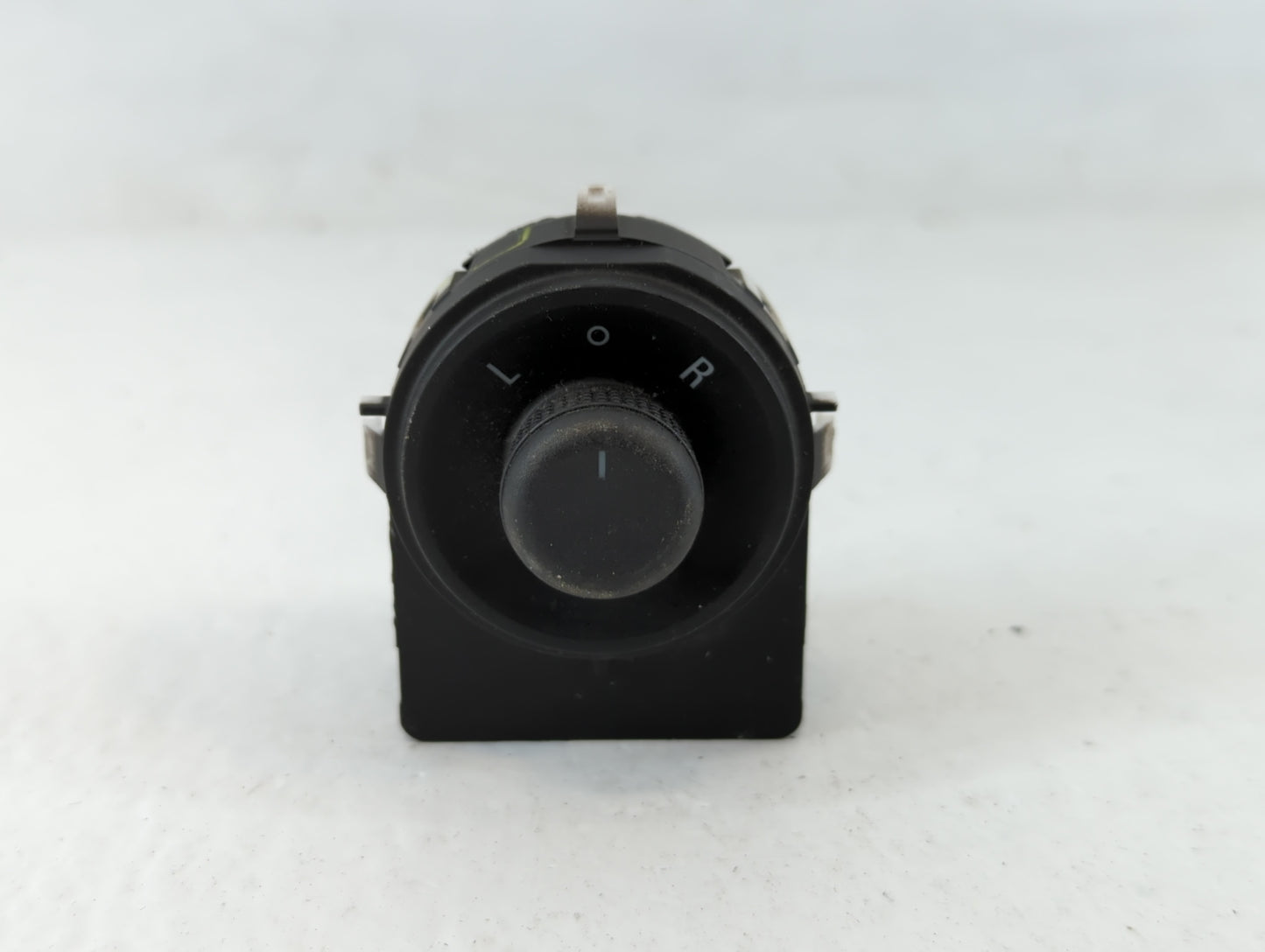 2017-2021 Chevrolet Trax Master Power Window Switch Replacement Driver Side Left P/N:17015503 42406141 Fits OEM Used Auto Pa