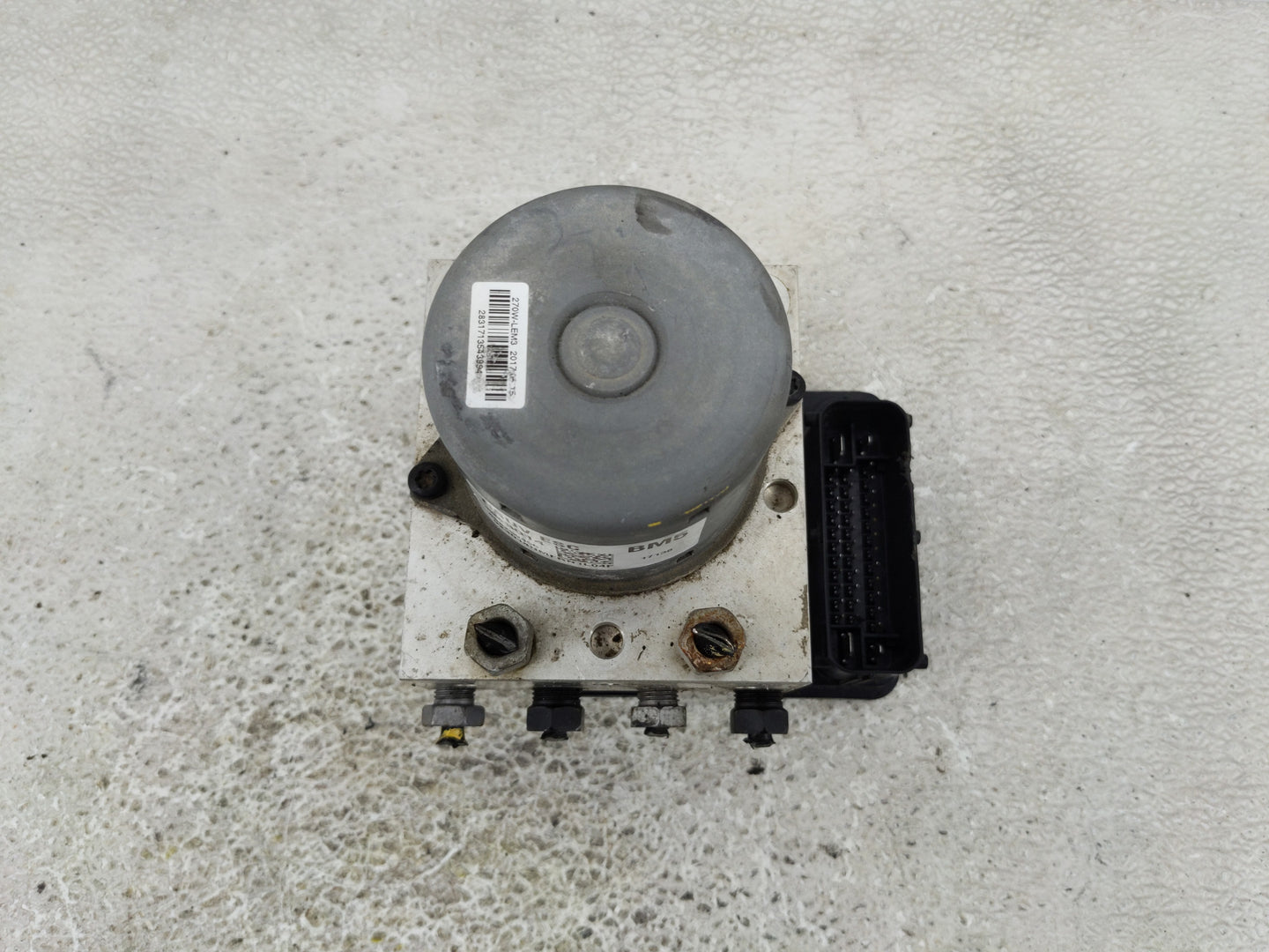 2017-2021 Chevrolet Trax ABS Pump Control Module Replacement Fits Fits 2017 2018 2019 2020 2021 OEM Used Auto Parts - Oemuse