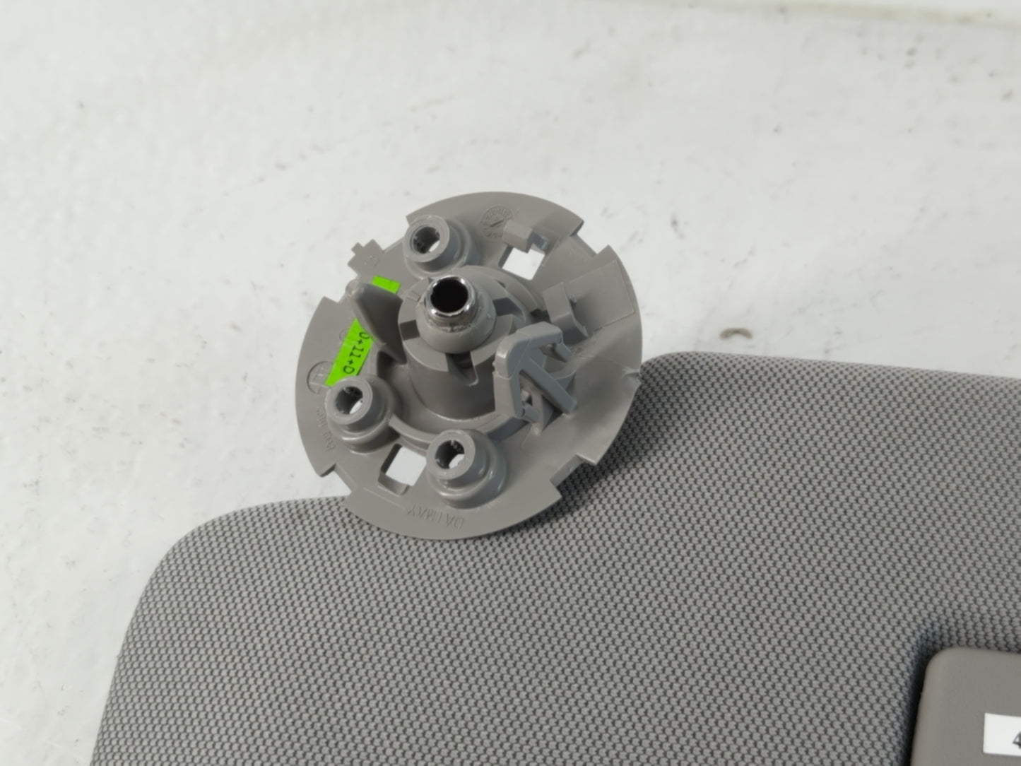 2017-2020 Chevrolet Trax Sun Visor Shade Replacement Passenger Right Mirror Fits Fits 2017 2018 2019 2020 OEM Used Auto Part