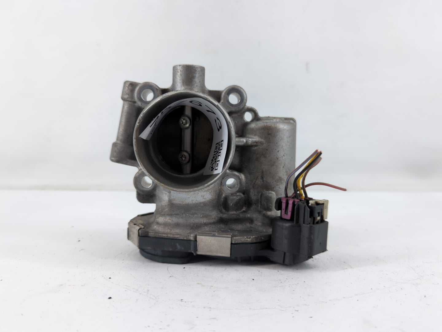 2013-2021 Chevrolet Trax Throttle Body P/N:55565 489 Fits Fits 2011 2012 2013 2014 2015 2016 2017 2018 2019 2020 2021 OEM Us
