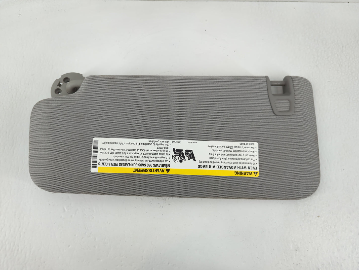 2017-2021 Chevrolet Trax Sun Visor Shade Replacement Passenger Right Mirror Fits Fits 2017 2018 2019 2020 2021 OEM Used Auto