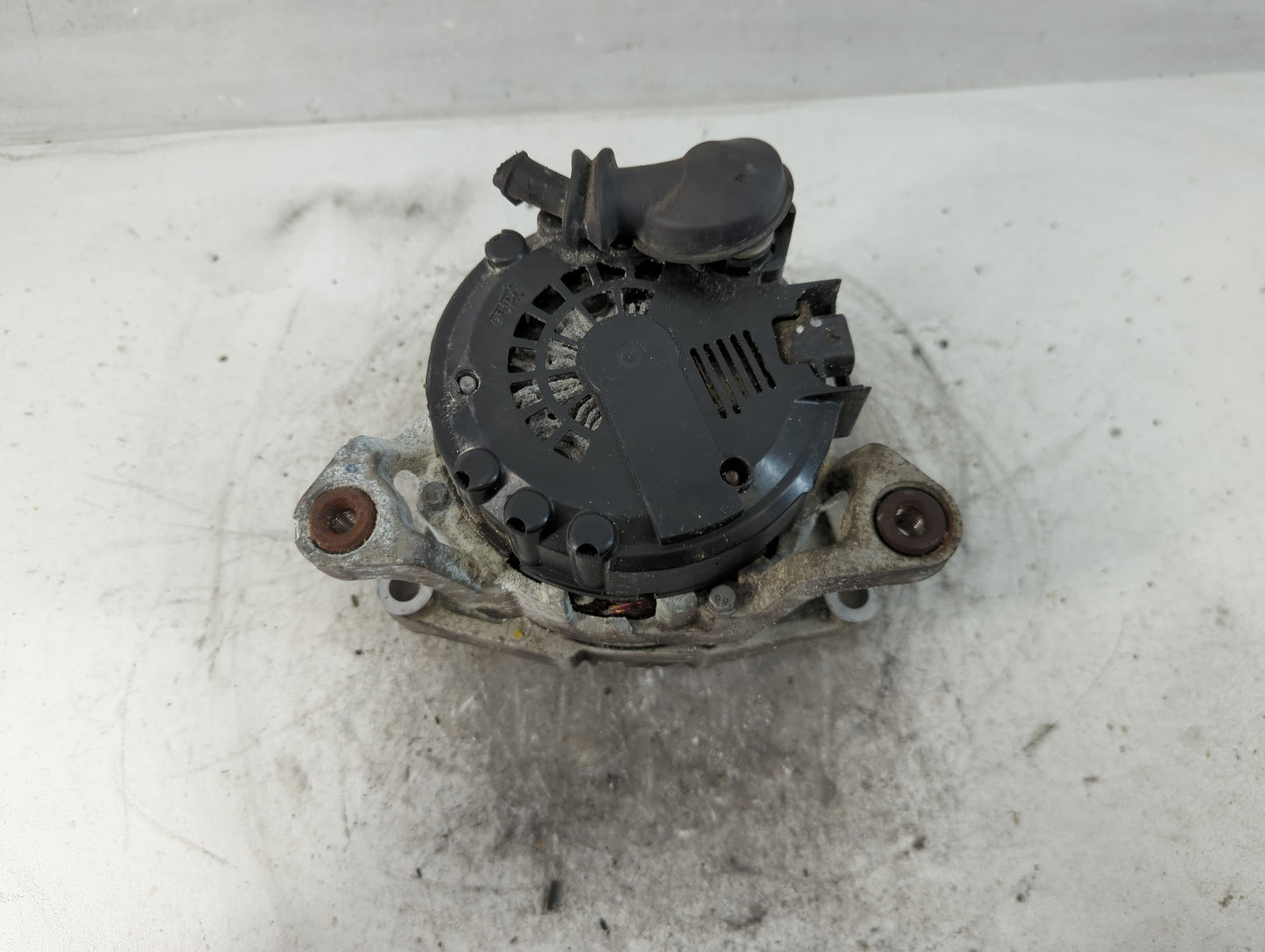 2013-2021 Chevrolet Trax Alternator Replacement Generator Charging Assembly Engine OEM P/N:13597226 Fits OEM Used Auto Parts