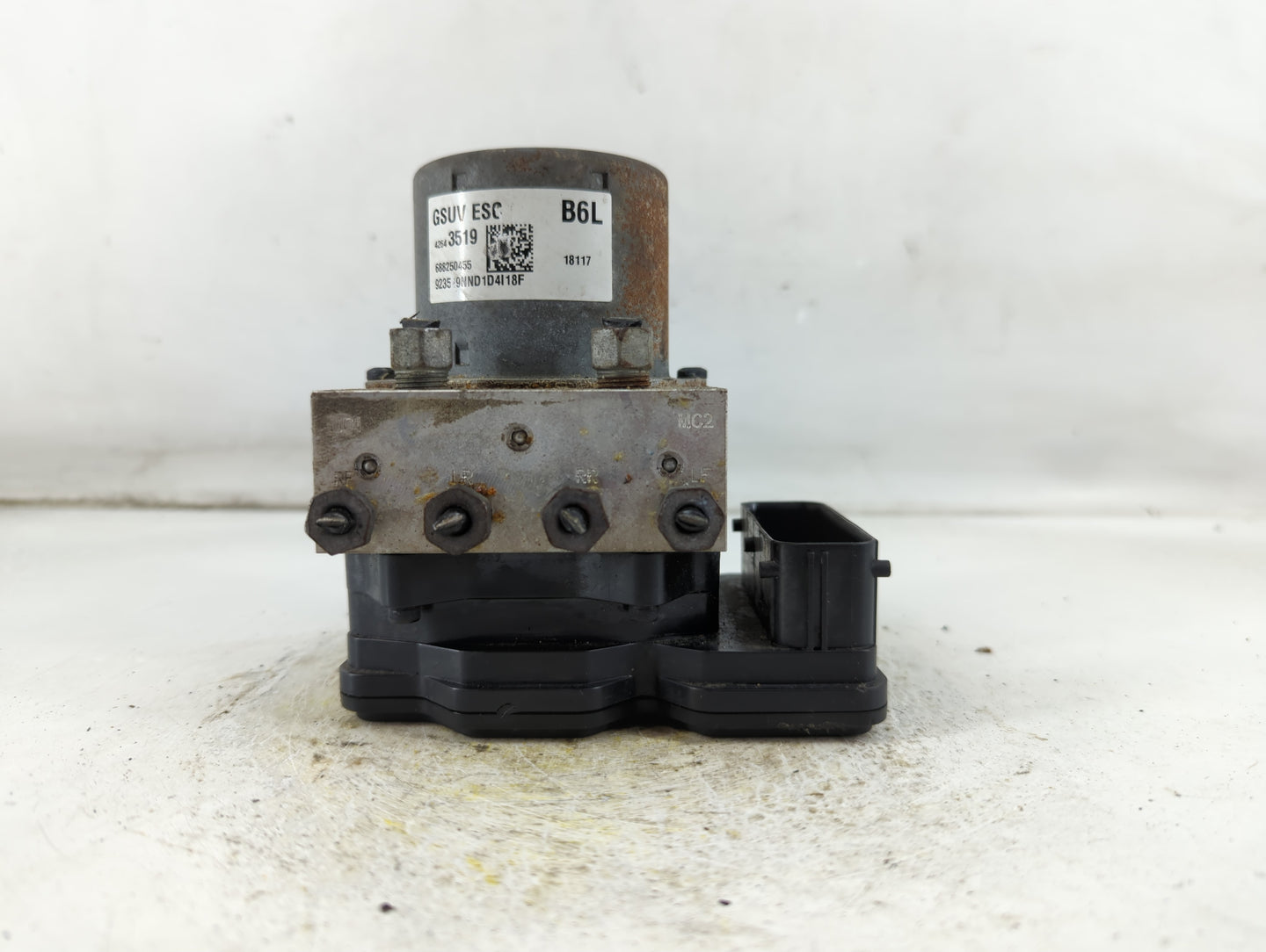 2017-2020 Chevrolet Trax ABS Pump Control Module Replacement P/N:42643519 Fits Fits 2017 2018 2019 2020 OEM Used Auto Parts 