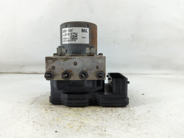 2017-2020 Chevrolet Trax ABS Pump Control Module Replacement P/N:42643519 Fits Fits 2017 2018 2019 2020 OEM Used Auto Parts 